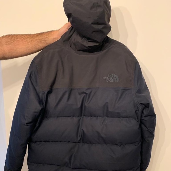 The North Face winter parka, size XL, good as new - Picture 4 of 5